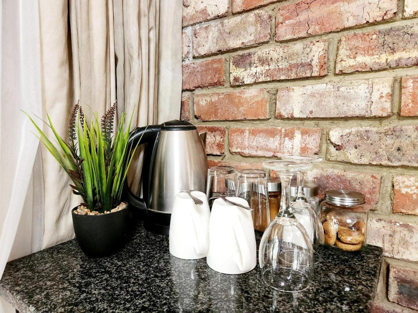 Aloe Guesthouse Klerksdorp Bilik gambar